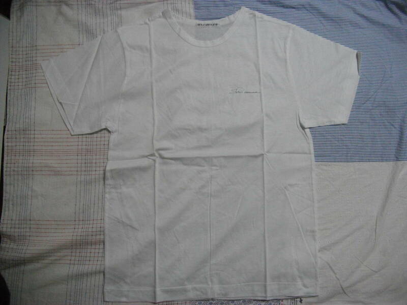 即決【shu uemura シュウウエムラ】　 Tシャツ　★　白　2枚あります