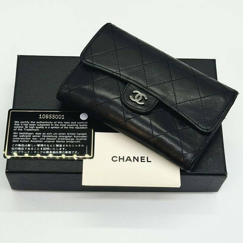 品名 CHANEL シャネル マトラッセ ラムスキン シングルフラップコンパクト財布 黒