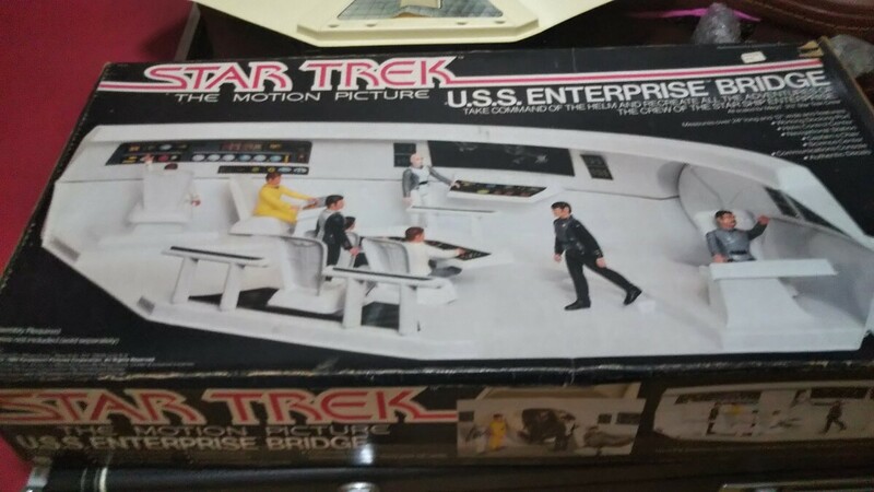 スタートレック　USSエンタープライズ 　デッキ　/ MEGO エンタープライズ 　　1980年 製 組済み ジャンク/ 人形は付いてません。