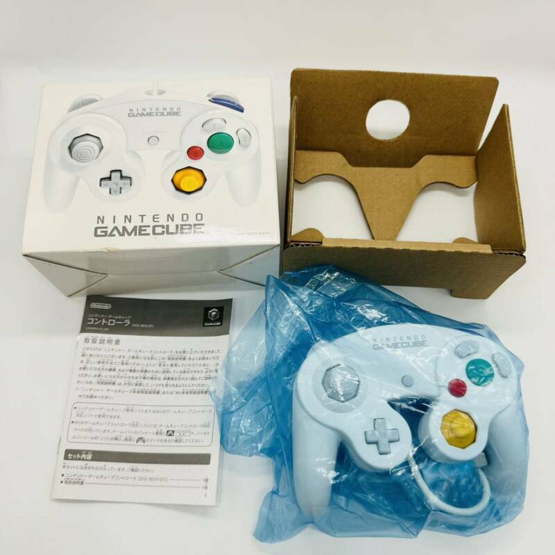 【未使用品】ゲームキューブ コントローラー ホワイト (Nintendo 任天堂 GC 白 White controller)