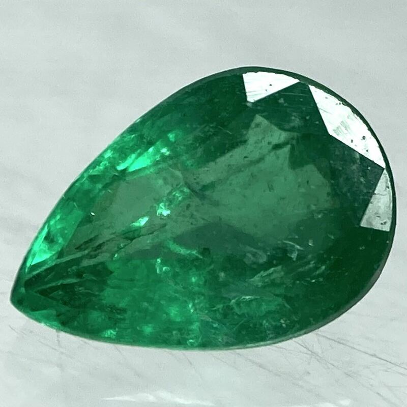 〔天然エメラルド0.330ct〕m 約5.63×3.90mmソーティング付 ルース 裸石 宝石 ジュエリーjewerly emerald テDE0