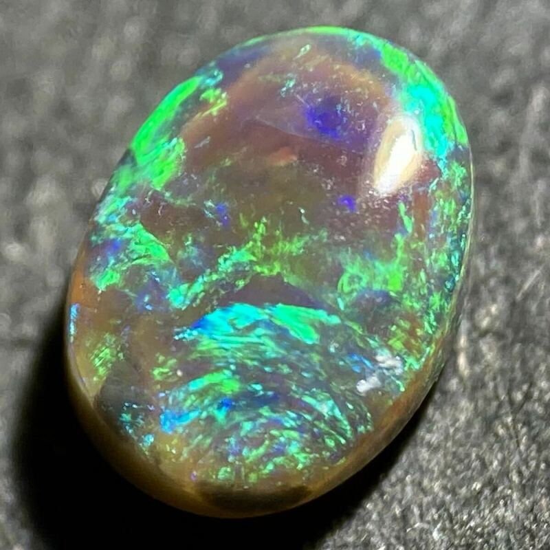 〔天然ブラックオパール0.302ct〕m 5.26×3.99mm ルース 裸石 opal 宝石 ジュエリー jewerly 