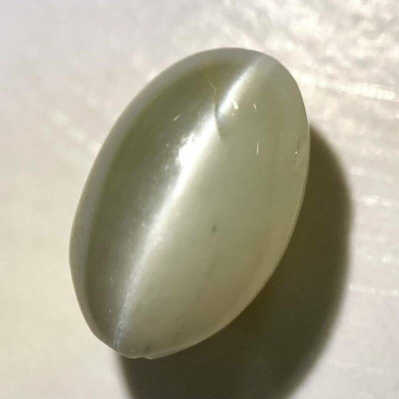 〔天然クリソベリルキャッツアイ 0.740ct〕m約5.65×3.67mm ルース 裸石 宝石 ジュエリー chrysoberyl cat's eye