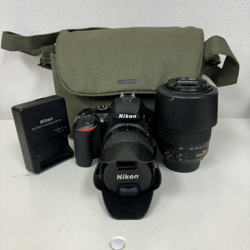 【K-28923】Nikon DIGITAL CAMERA D5600 一眼レフ カメラ ズームレンズキット バッテリー付き ニコン キャリーケース付き 動作確認済 