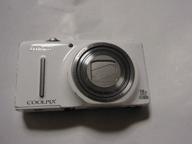 Nikon COOLPIX S9400 ホワイト デジタルカメラ 　動作確認済　現状品