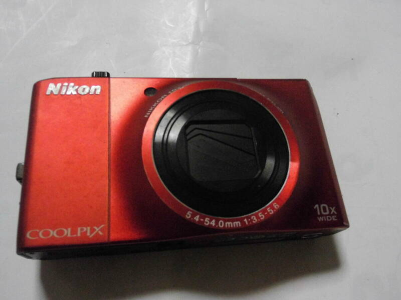 Nikon COOLPIX 　S8000　デジタルカメラ　レッド　再生可能　ジャンク扱い