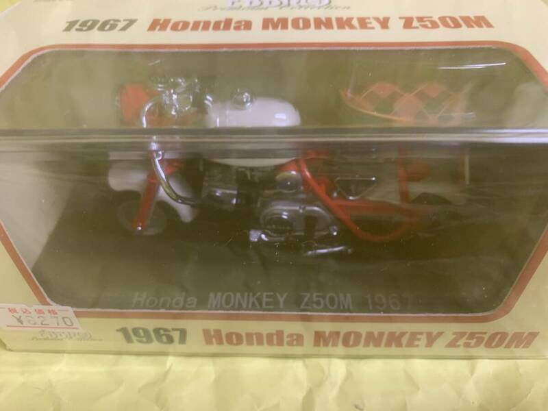 HONDA MONKEY Z50M 1967 RED バイク　EBBRO ミニカー