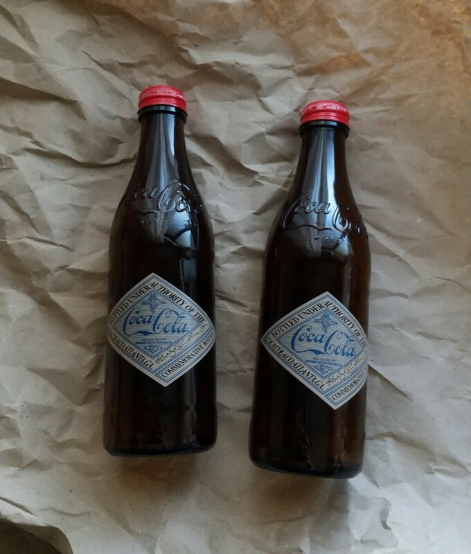 【コカ・コーラ 空き瓶2本 125周年記念ボトル】 Coca-Cola コーラ瓶 瓶