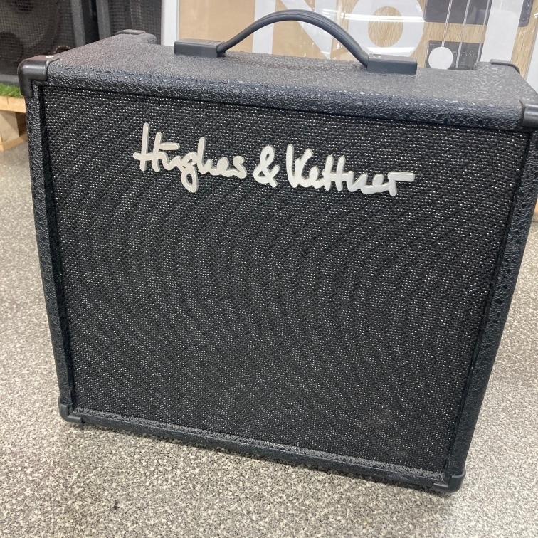 ☆中古品☆Hughes&Kettner EditionBlue 60-DFX ※電源アダプター無し。