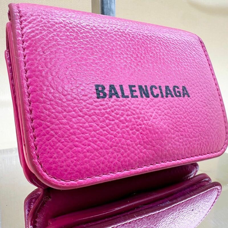 美品● BALENCIAGA バレンシアガ エブリデイ 三つ折り財布 ピンク レディース コンパクトウォレット フラップ レザー