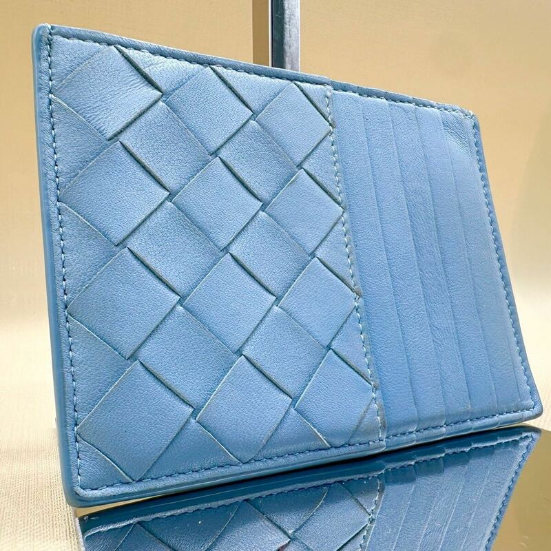 美品● BOTTEGAVENETA ボッテガヴェネタ フラグメントケース カードケース ライトブルー イントレチャート メンズ レザー ビジネス