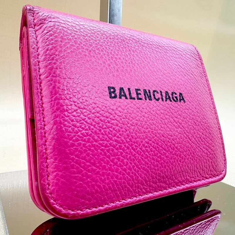 美品● BALENCIAGA バレンシアガ 二つ折り財布 ピンク カーフスキン レザー レディース コンパクトウォレット フラップ