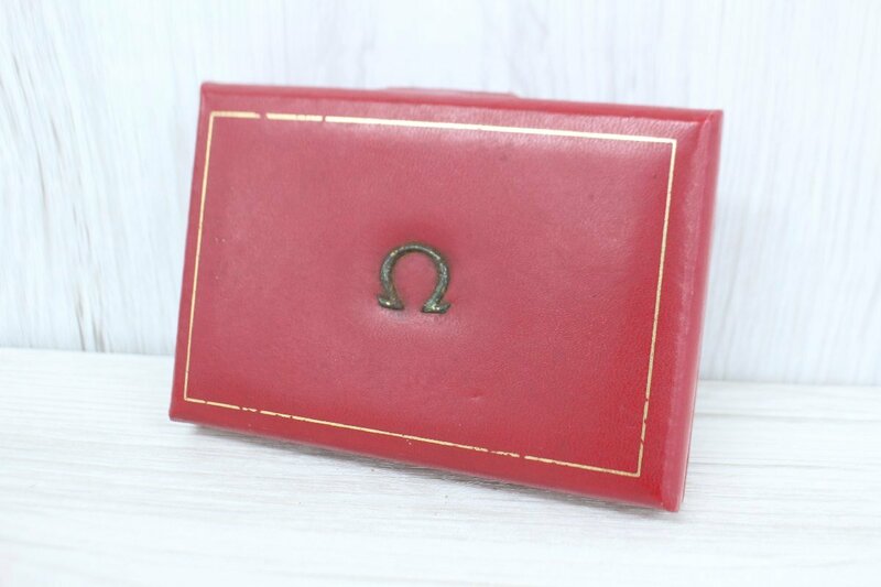 【行董】OMEGA オメガ 時計ケース 空箱 腕時計 ボックス BOX 空き箱 赤色 ブランド 付属品 小物 XX000ABA26