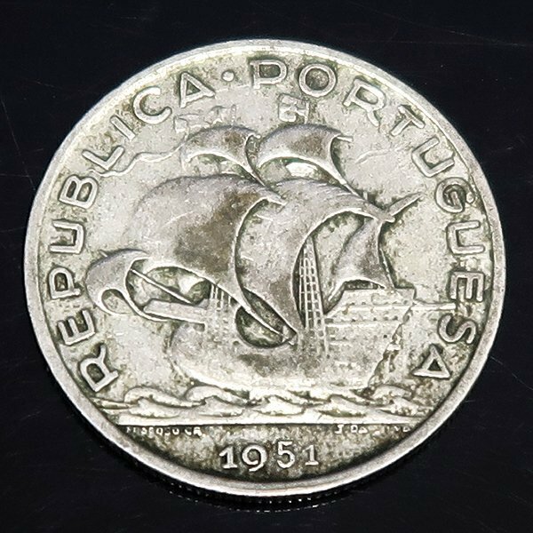 DKG★外国古銭 ポルトガル 帆船 5エスクード 銀貨 1951年 REPVBLICA PORTUGUESA 貨幣 外国銭 コイン coin397