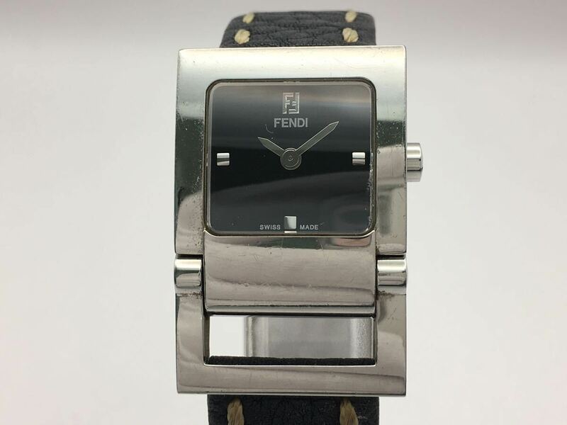 (R324) 【稼動】フェンディ オロロジ 5200L SS×レザー クォーツ レディース腕時計 ブラック文字盤 スクエア