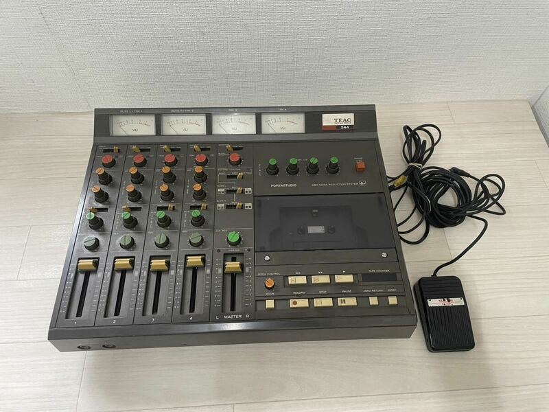 ■希少 名機！TEAC TASCAM 244 カセット マルチトラックレコーダー ティアック 通電確認済み