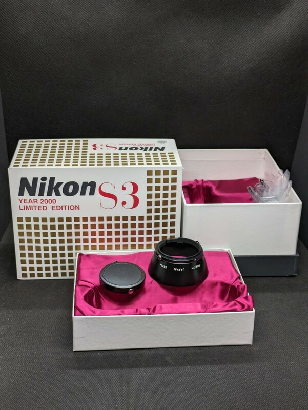 Nikon S3 元箱　カメラ無し　専用フード付属　　