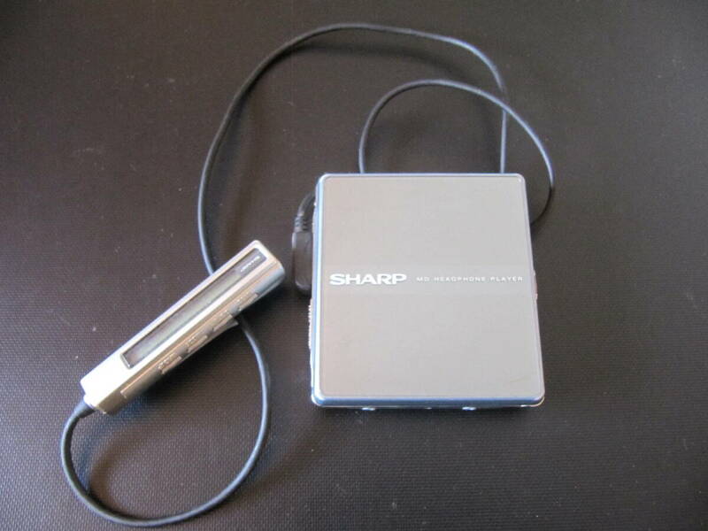 SHARP　シャープ　MD-ST600-A　ポータブルMDプレーヤー　リモコン付　ジャンク