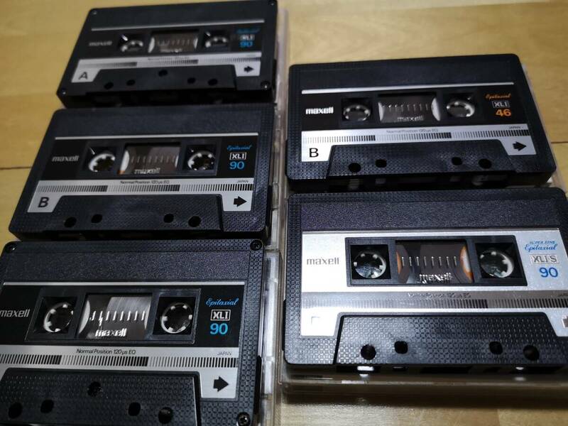 maxelカセットテープ　XLⅠ46,90 XLⅡ46等　録音済　11本