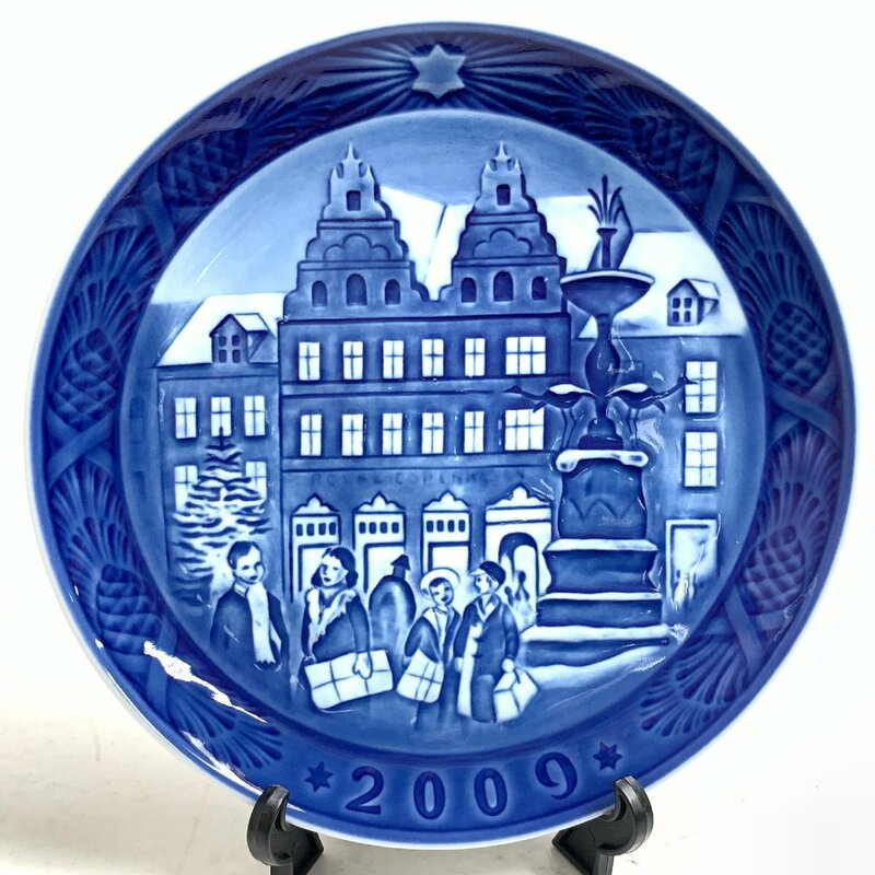 f001 L 6. ROYAL COPENHAGEN ロイヤルコペンハーゲン 2009年 イヤープレート 飾皿 絵皿
