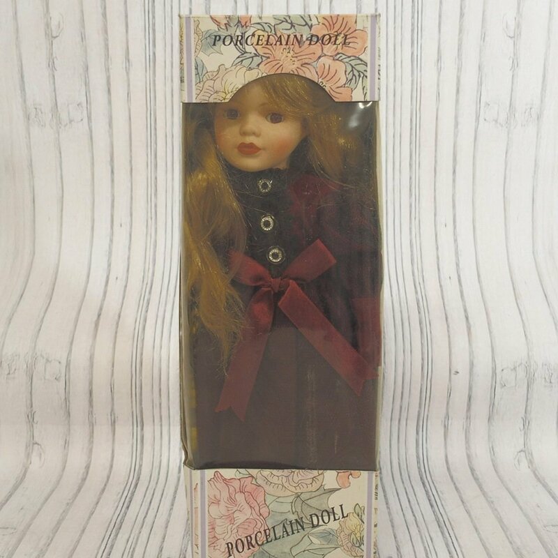 f002 F2 アンティ－ク Porcelain Doll ポーセリンド ドール 陶器 西洋人形 ビスクドール 外箱あり