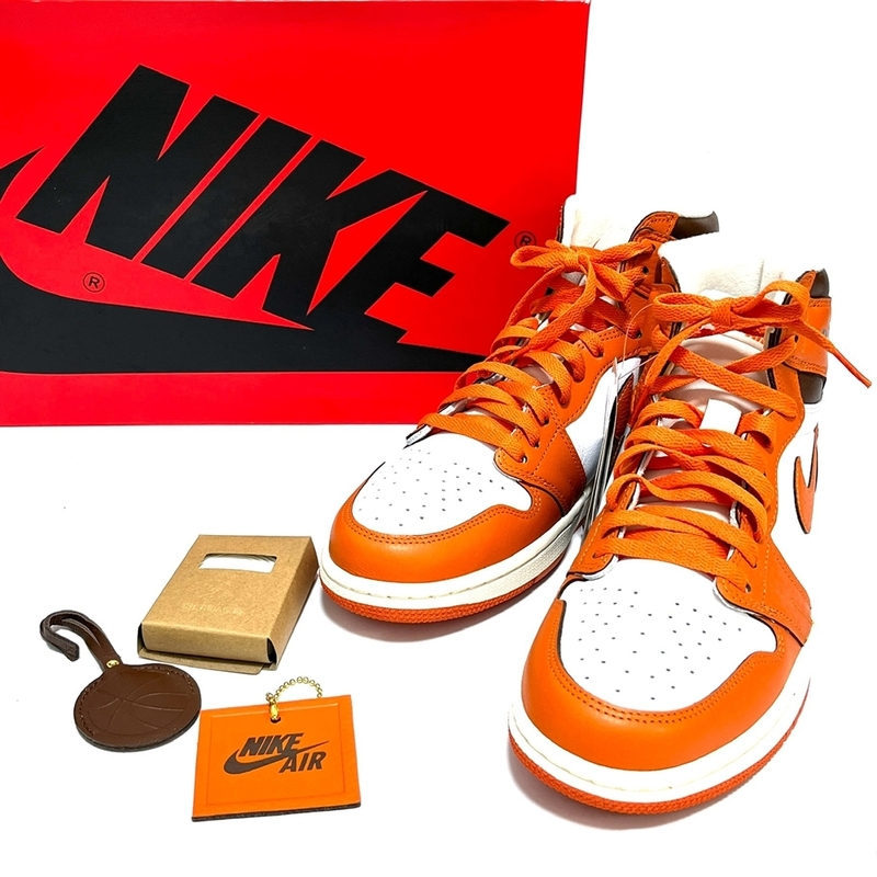 美品 ナイキ【NIKE】DO9369-101 WMNS AIR JORDAN 1 RETRO HI OG WHITE/STARFISH-CACAO WOW SAIL ホワイト ブラウン オレンジ 27.5㎝ 18117