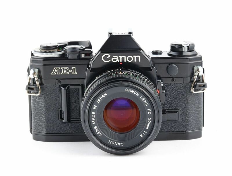 07074cmrk Canon AE-1 + New FD 50mm F2 MF一眼レフ フイルムカメラ 標準レンズ