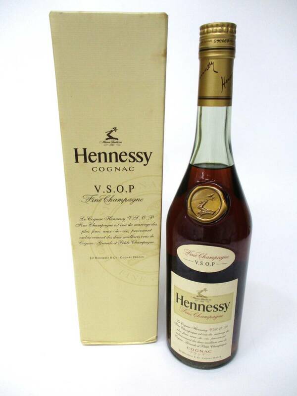 【5-182】未開栓 Hennessy V.S.O.P ヘネシー コニャック ブランデー 700ml 40%