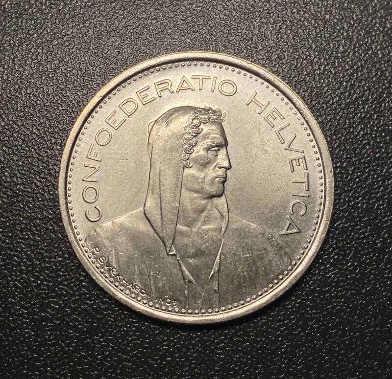 1967スイス5フラン銀貨　未使用　コイン　硬貨　古銭　美品　レア