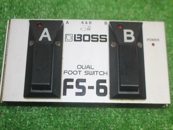 5157 Y8-219 BOSS F5-6 DUAL FOOT SWITCH 現状品
