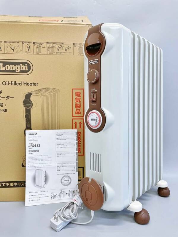 DeLonghi デロンギ オイルヒーター JR0812-BR ホワイト+ブラウン 8～10畳 暖房器具 暖房 無風 放熱ファン 家電 放熱