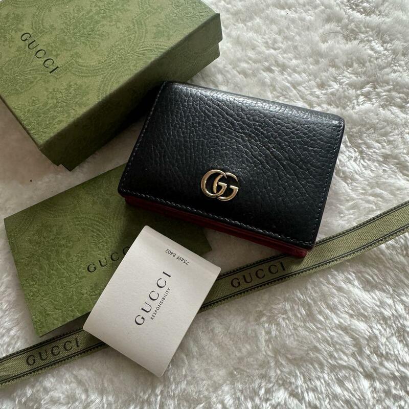 【美品】 153 GUCCI グッチ 2つ折り 財布 コンパクト