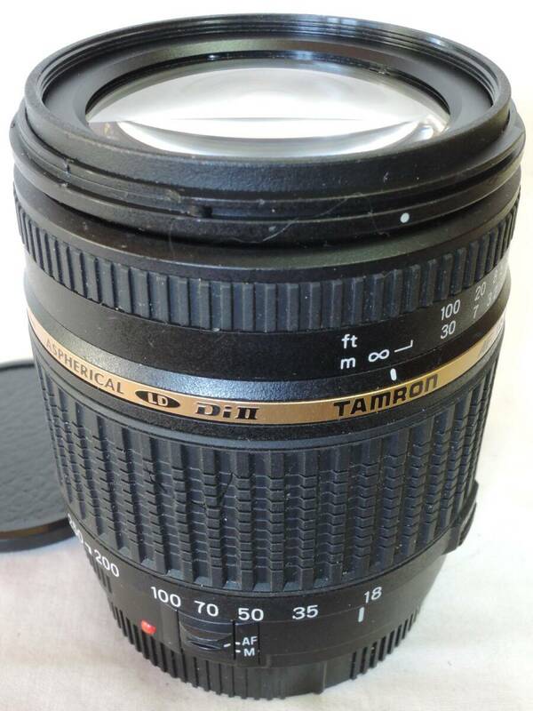 タムロン／TAMRON AF 18-250mm f3.5-6.3 (IF) MACRO ASPHERICAL LD DiⅡ (for Canon AF(EF)用) 前後キャップ付