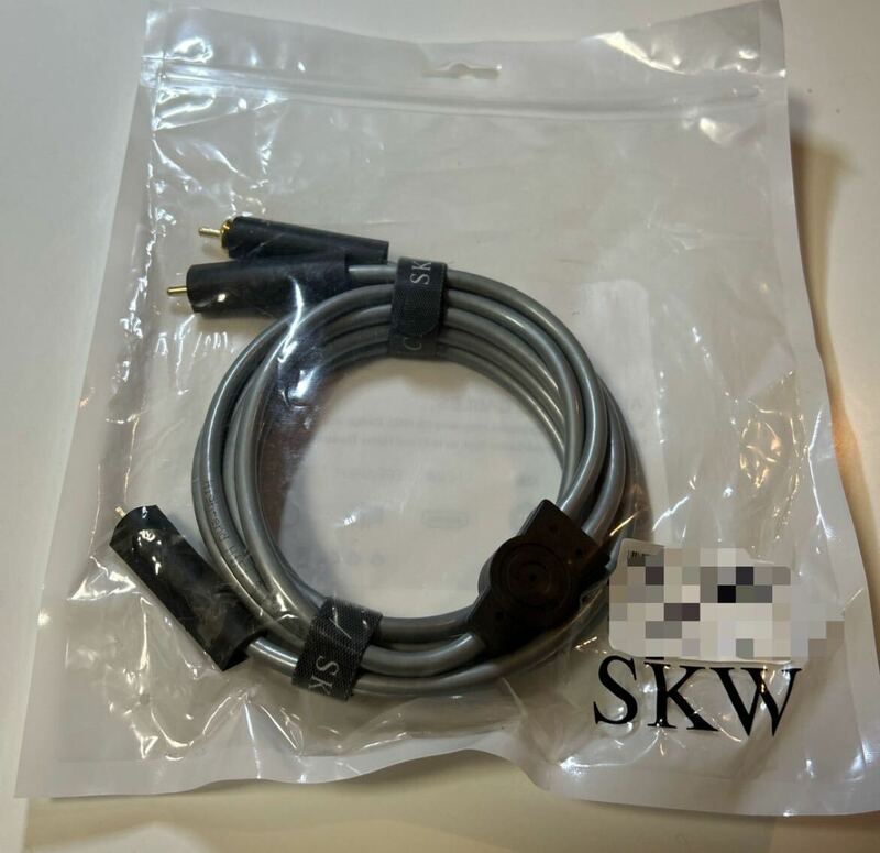 SKW AUX to 2rca オーディオケーブル　長さ3m ヘッドホンケーブル