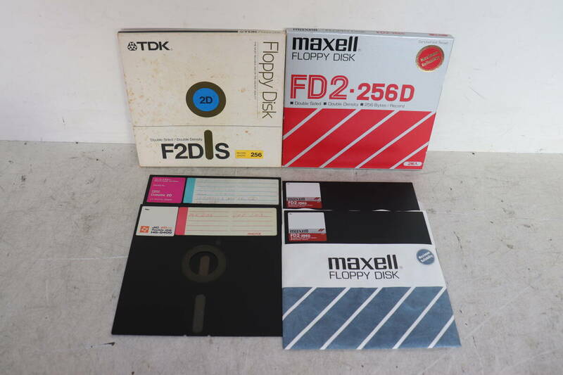 Y06/415 maxell FD2-256D 等 8インチ フロッピーディスク 4枚 動作未確認 現状品