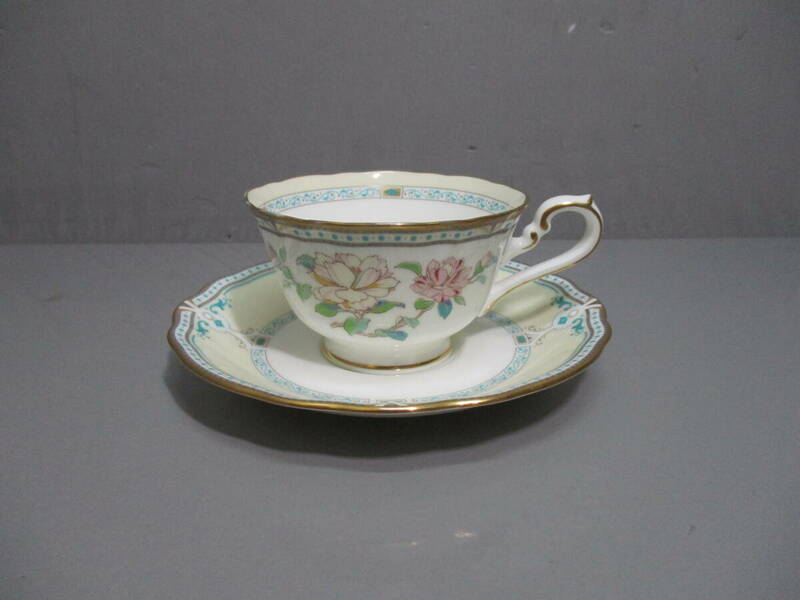 美品★Noritake★ノリタケ HANATSUMUGI 4629 カップ＆ソーサー BONE CHINA