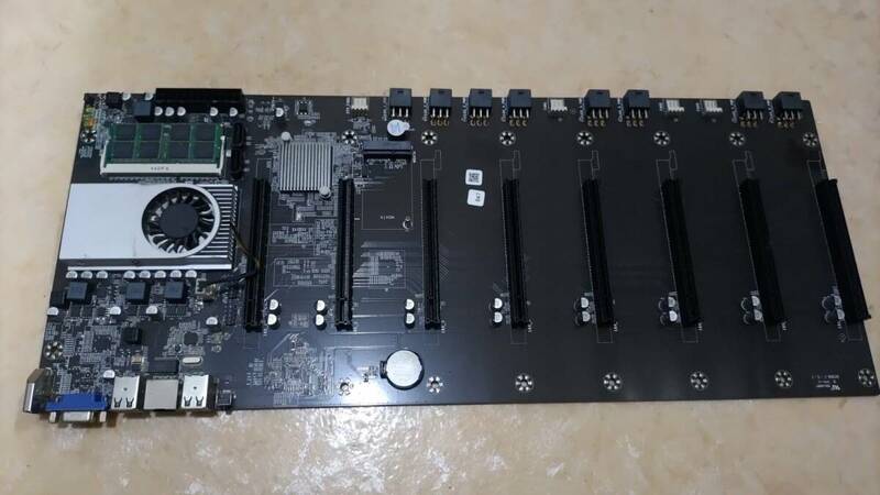 マイニングマシン専用マザーボード　8GPU 1066/1333/1600mhz DDR3/DDR3L BTC-T37 