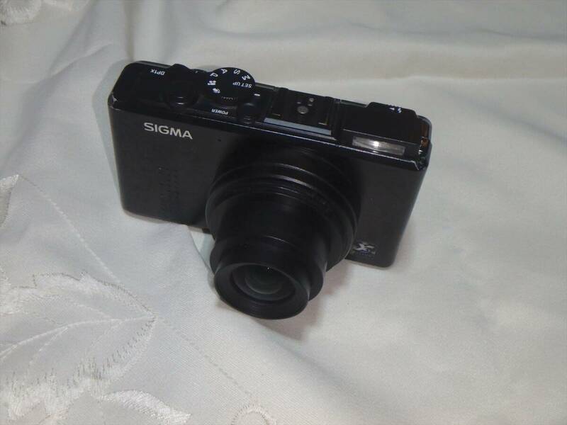 送料無料 SIGMA シグマ デジタルカメラ DP1X ジャンク