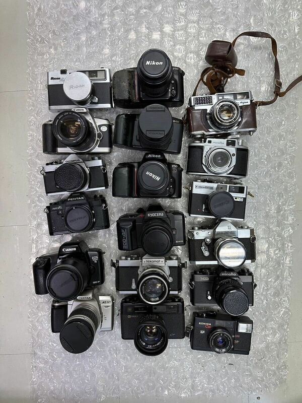 Nikon CANON OLYMPUS カメラ　レンズ 一眼レフ　フィルム　まとめ　18個