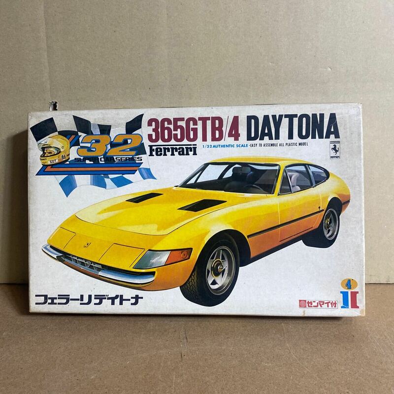 未組立 イッコー 1/32 フェラーリ 365GTB/4 デイトナ プラモデル