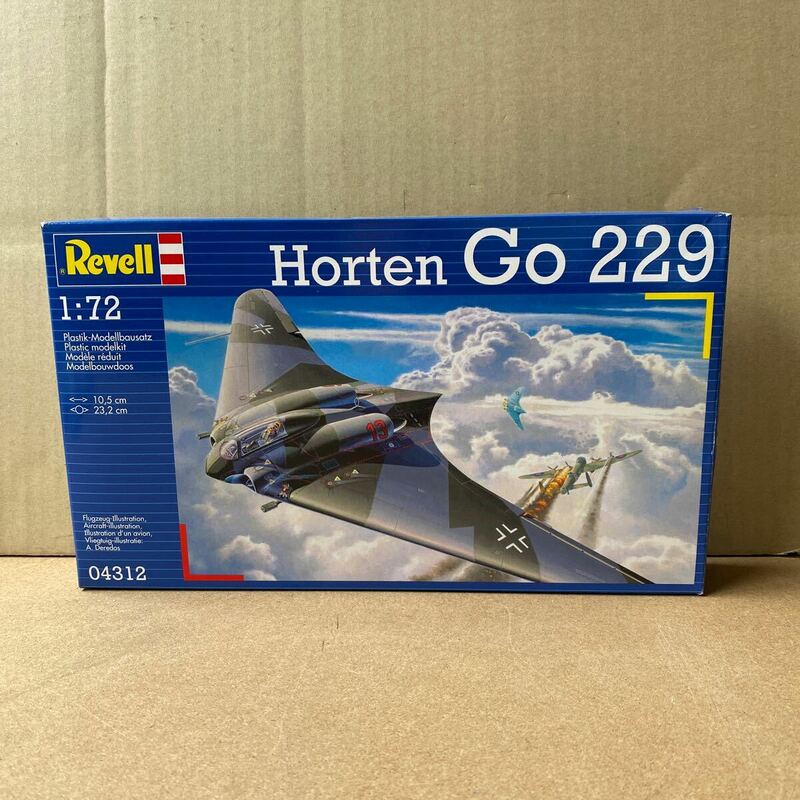 未組立 Revell1/72 ホルテン Go 229 プラモデル ドイツ 全翼型戦闘爆撃機 レベル Horten 04312