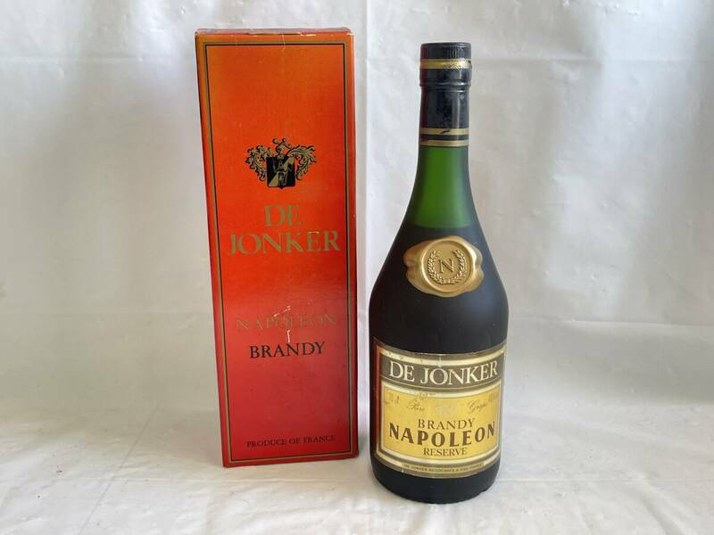 ST0605-7I　DE JONKER　NAPOLEON　RESERVE　700ml　40％　デ ジョンカー ナポレオン リザーブ ブランデー　古酒