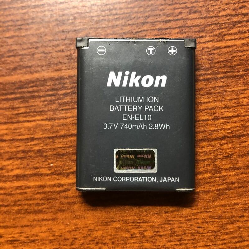 送料無料　満充電後電圧測定　EN-EL10 Nikon 純正品