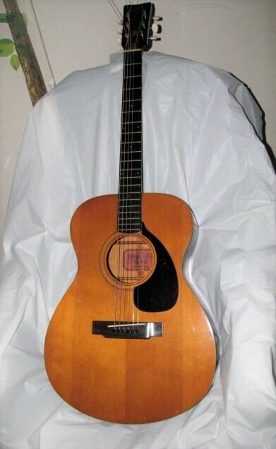 YAMAHA ヤマハ アコースティックギター FG-110 赤ラベル　（C）