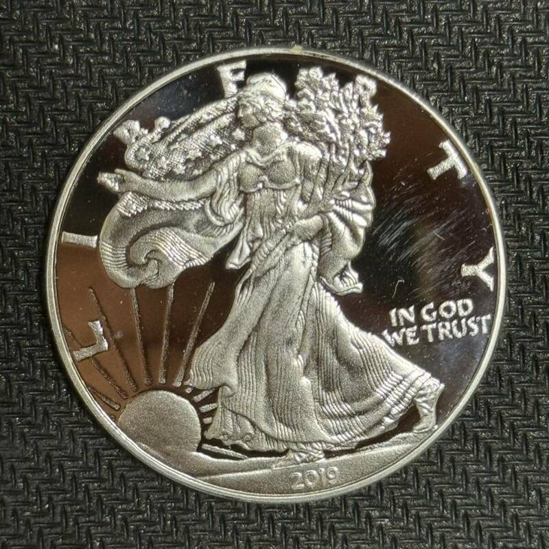 メダル イーグル コイン アメリカ リバティ シルバー 記念コイン 硬貨 銀貨 