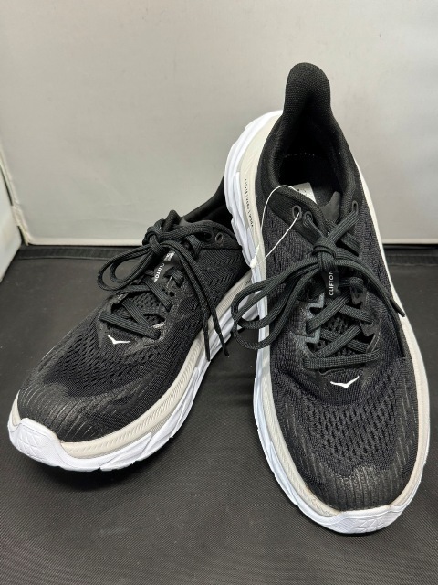 ●未使用品・水濡れ・荷崩れ・ホカ・HOKA・W CLIFTON EDGE・1110511 BWHT・サイズ23.5・ランニング・ち