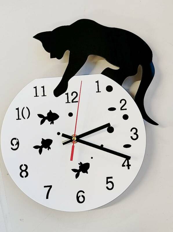 DIY掛け時計 黒猫と金魚のデザイン 壁時計 ウォールクロック インテリア 静音動作 ネコ 飾り時計 