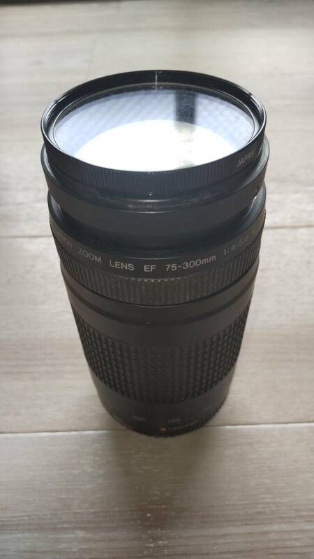 CANONズームレンズ EF75-300 1:4-5.6Ⅱ