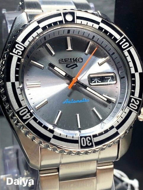国内正規品 新品 腕時計 SEIKO セイコー SKX Sports Style レトロカラー コレクション セイコー5 スポーツ 自動巻き 防水 シルバー SBSA217