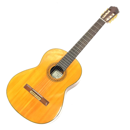 ヤマハ GD-10 クラシックギター ガットギター 弦楽器 ハードケース付 YAMAHA